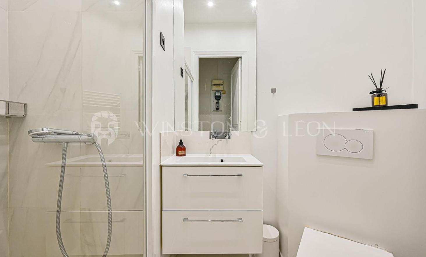 Appartement Paris 7Eme Invalides/ Tour Eiffel 1Er Etage Eksteriør billede
