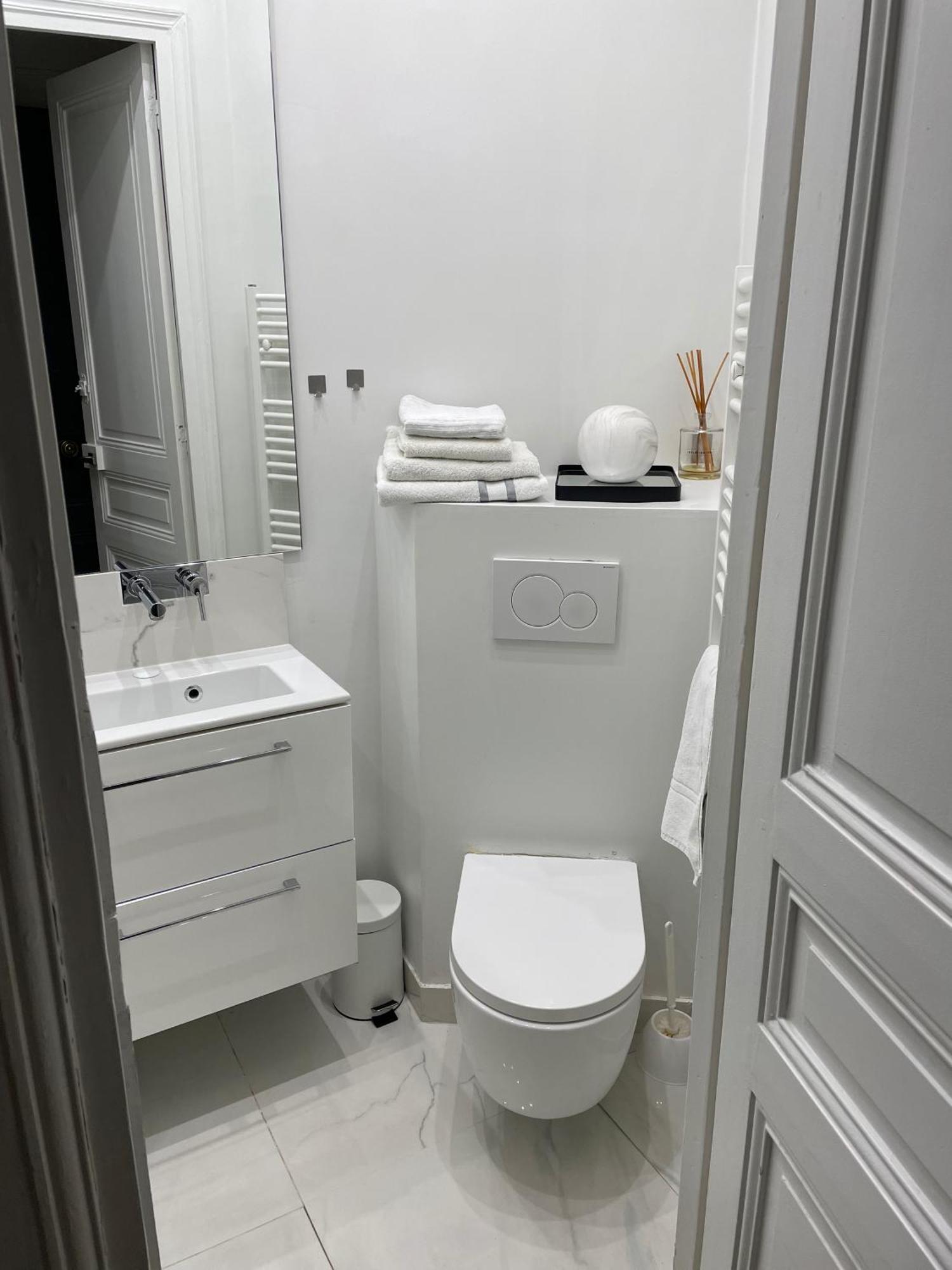 Appartement Paris 7Eme Invalides/ Tour Eiffel 1Er Etage Eksteriør billede